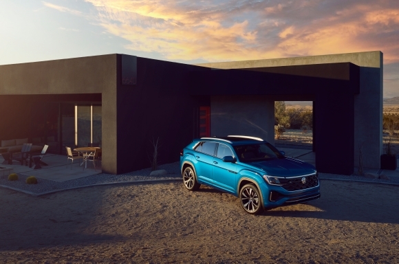 2024 Volkswagen Atlas and Atlas Cross Sport debut at the Chicago Auto Show  - Volkswagen US Media Site